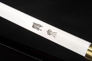 奇刃異彩 那些造型獨特、威力不凡的刀劍藝術品